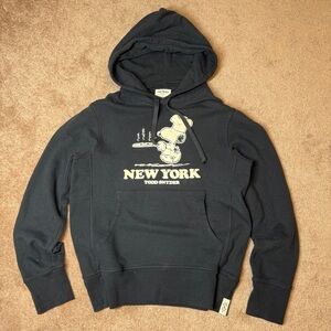 Rare Todd Snyder x Peanuts Snoopy Black Hoodie New York with Graphic Design NWOT